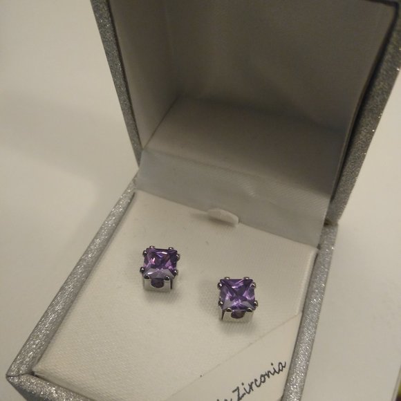 Cubic Ziconia Stud Earrings, Purple - Picture 2 of 6